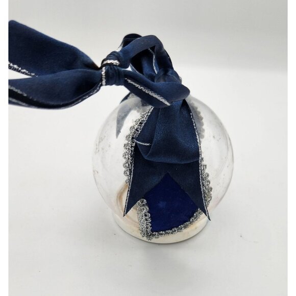 Disney World Diorama Ornament Magic Kingdom Glass Globe Mickey & Friends - Picture 4 of 8